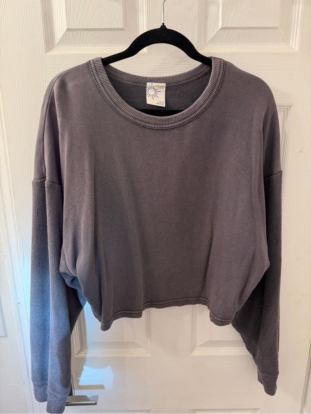 aerie Cropped Sweatshirt in Charcoal